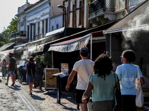 Κορωνοϊός: «Βραχνάς» οι επαναλοιμώξεις – Πάνω από 23.000 σε επτά μέρες