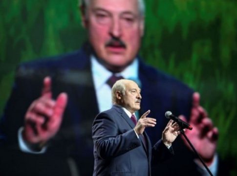 Λευκορωσία: Με πόλεμο απειλεί ο Λουκασένκο – Υποστηρίζει ότι η Ουκρανία εξαπέλυσε πυραύλους εναντίον της χώρας του