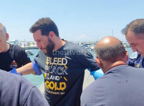 Χαλκιδική: Η στιγμή που ο 30χρονος Ιβάν πάτησε στεριά – Εντοπίστηκε σώος μετά από 19 ώρες (pics)