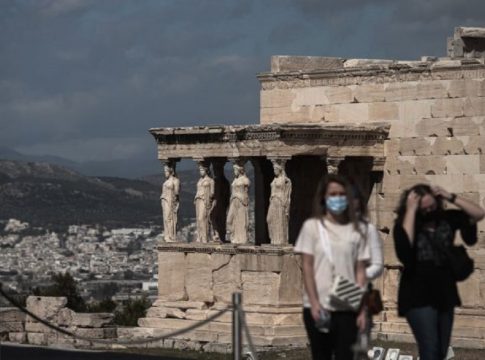 Κορωνοϊός: Επικοινωνία Γκάγκα, Τσιόδρα, Ζαούτη για την αύξηση κρουσμάτων – Οι προβληματισμοί και τα αισιόδοξα στοιχεία