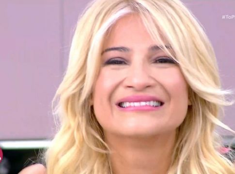 Φαίη Σκορδά: Με δάκρυα στα μάτια αποχαιρέτησε τον ΑΝΤ1 μετά από 10 χρόνια (vid)