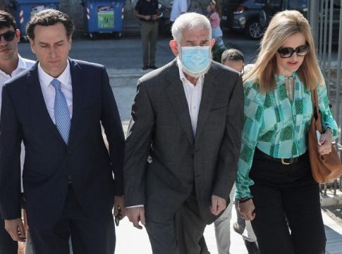 «Συμβαίνουν πράγματα που δεν έχω ξαναδεί 16 χρόνια» – Από ώρα σε ώρα η πρόταση για τον Φιλιππίδη