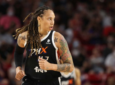 Συγκλονίζει η σούπερ σταρ του WNBA: «Παρακαλώ μην με ξεχάσετε, μπορεί να μείνω εδώ για πάντα»