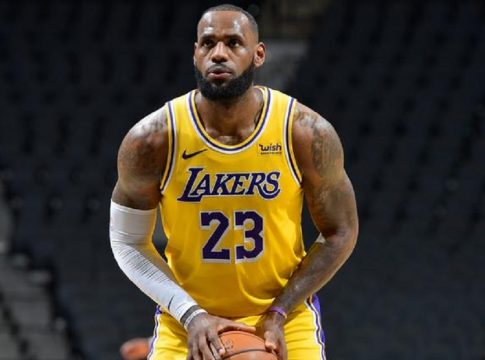 Χαμός στο NBA με ΛεΜπρόν: Έντονες φήμες για ανταλλαγή σε ομάδα-έκπληξη