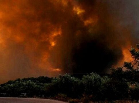 Δύο συλλήψεις ανηλίκων για εμπρησμό στη Χαλκίδα