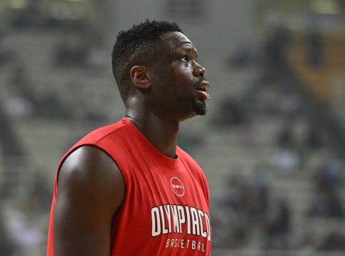 Στην προεπιλογή της Γαλλίας για το Ευρωμπάσκετ ο Φαλ (pic)