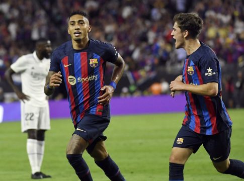 Ρεάλ – Μπαρτσελόνα 0-1: Ντεμπούτο Λεβαντόφσκι, γκολάρα Ραφίνια και κυριαρχία των «μπλαουγκράνα»