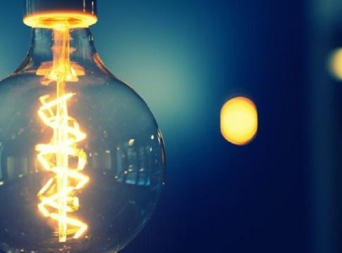 Αυτές είναι οι επιδοτήσεις ρεύματος για τον Σεπτέμβρη – Στο 1,9 δις ευρώ τα μέτρα στήριξης για νοικοκυριά και επιχειρήσεις