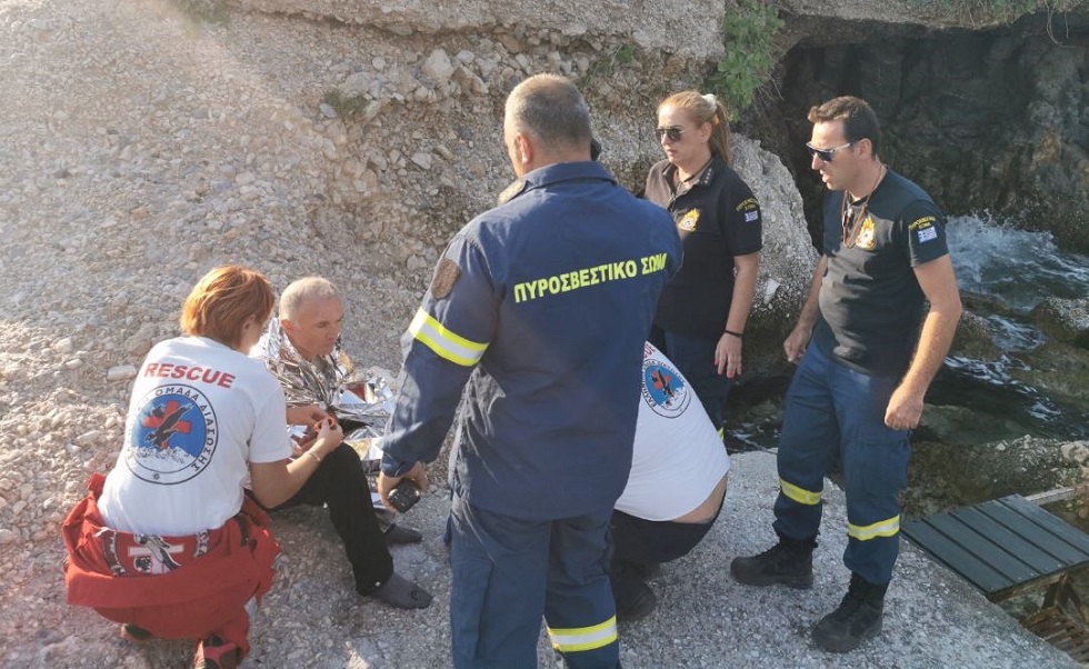 Τραγωδία με ελικόπτερο στη Σάμο: Νεκρά δύο μέλη του πληρώματος – Δύο ζωντανοί