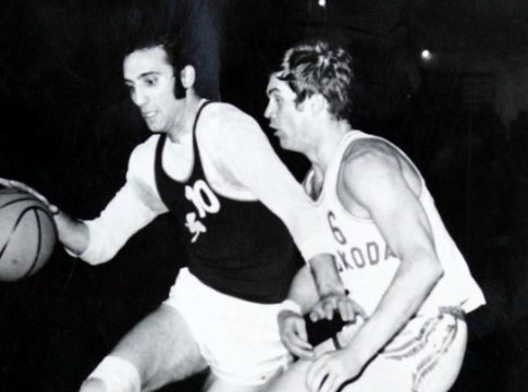 «Έφυγε» ο Κρις Κέφαλος