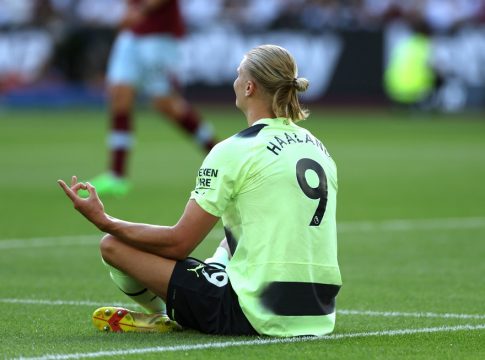 Εκανε… σεφτέ στην Premier League ο Χάαλαντ (vid)