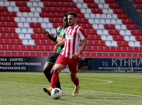 Κλείνει Θυμιάνη η ΑΕΚ (vid)