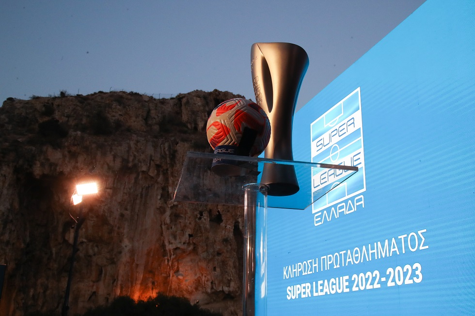 Κίνδυνος αναβολής στην πρεμιέρα της Super League – Κρίσιμη συνάντηση λίγκας με την Κυβέρνηση