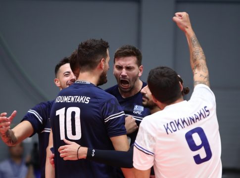 Η Ελλάδα «σφράγισε» το εισιτήριο για το Eurovolley! (3-0)