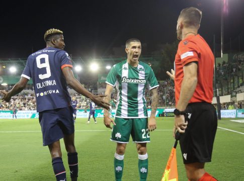 Ένα δοκάρι, ένα τετ α τετ, ένας – ακόμα – διαιτητής…