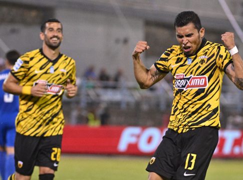 Λαμία – ΑΕΚ: Γκολάρα ο Πινέδα, 3-0 η Ενωση (vids)