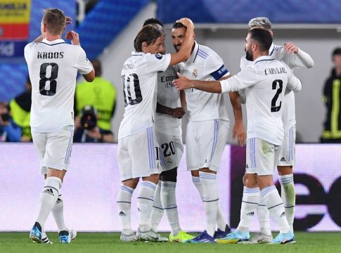 Ο Μπενζεμά «καθάρισε» την Άιντραχτ και έγραψε ιστορία (pic & vid)