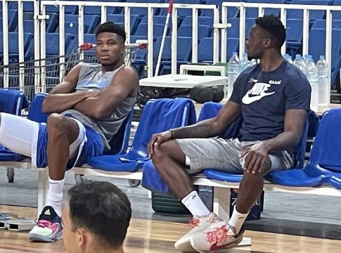 Στο ΟΑΚΑ οι Αντετοκούνμπο, μπήκε ο Καλάθης στην Εθνική (Pics & vid)