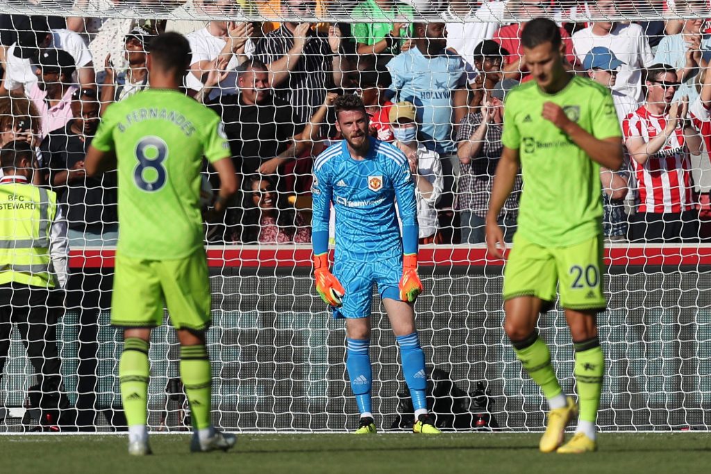 Τι έφαγες ρε Ντε Χέα; Μυθική γκάφα και 1-0 η Μπρέντφορντ (vid)