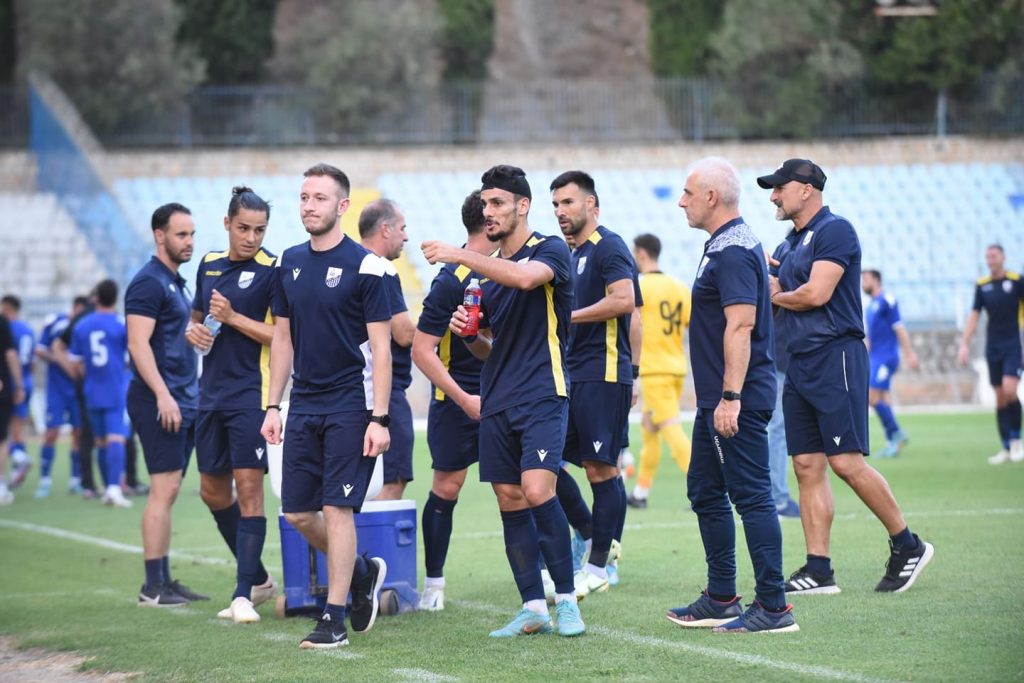 Tρία κρούσματα κορωνοϊού στη Λαμία