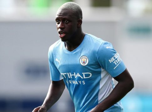 Στο εδώλιο για οχτώ υποθέσεις βιασμού ο Μεντί