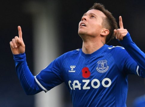 Ο Γιοβάνοβιτς έχει δει τον Μπερνάρντ να… οργιάζει ως «δεκάρι» και τον θέλει για εκεί