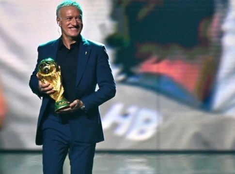 Ντεσάμπ: «Ο πρόεδρος της ομοσπονδίας θα αποφασίσει για την παραμονή μου»