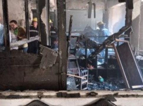 Αίγυπτος: Τραγωδία σε εκκλησία – Δεκάδες νεκροί από πυρκαγιά