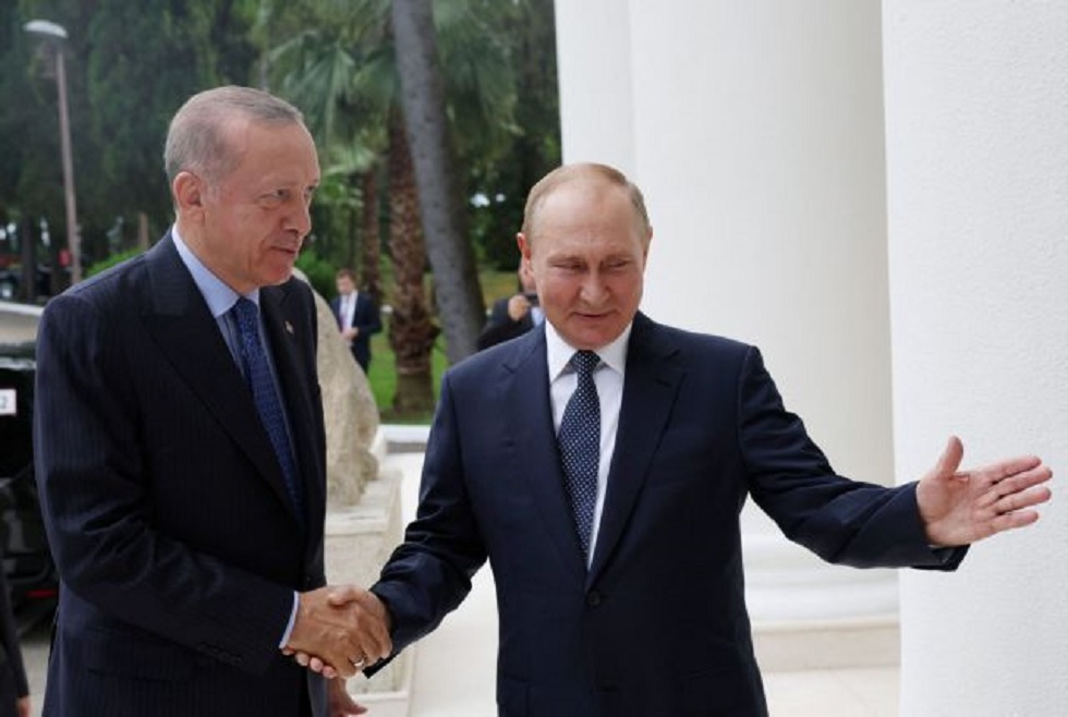 Πιέσεις από δύο μέτωπα δέχεται η Τουρκία για κυρώσεις στη Ρωσία – Οι στόχοι των ΗΠΑ και ΕΕ