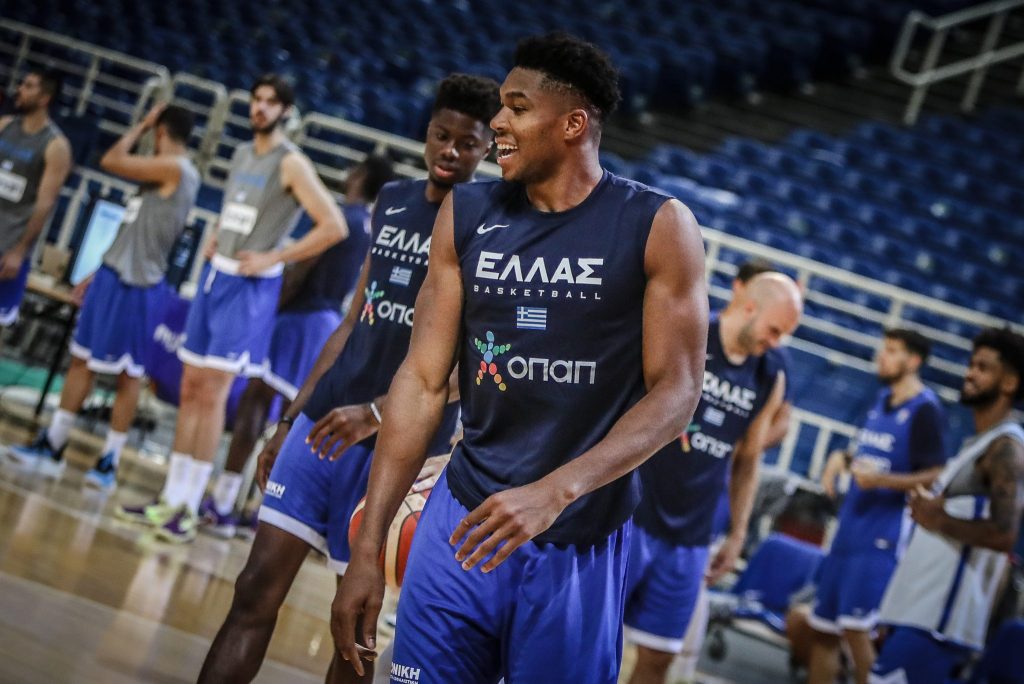 Το μήνυμα του Αντετοκούνμπο εν όψει Eurobasket: «Συγκεντρωμένος σε κάθε βήμα» (pic)