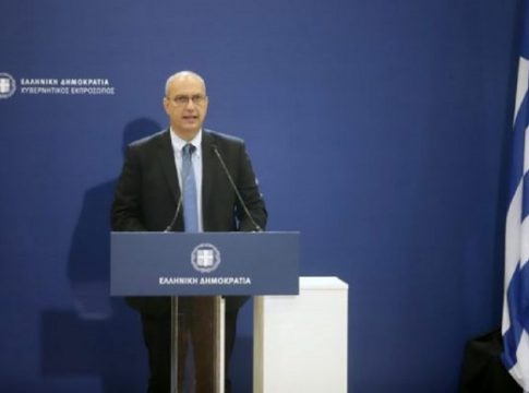 Οικονόμου για υπόθεση υποκλοπών: Αν το ήξερε ο πρωθυπουργός δεν θα είχε συμβεί