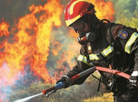 Πολύ υψηλός κίνδυνος πυρκαγιάς αύριο για τις περιφέρειες Ιόνιων Νήσων, Αχαΐας, Πελοποννήσου, Κρήτης και για τα Κύθηρα
