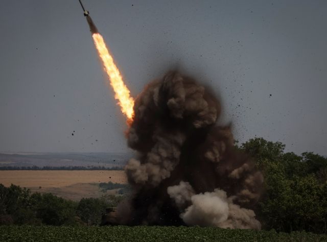 Γερμανικά και αμερικανικά πυραυλικά συστήματα παρέλαβε η Ουκρανία