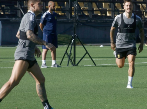 Προπόνηση στο «Κλεάνθης Βικελίδης» για τον Άρη (pic)