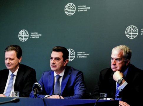 Μέτρα για εξοικονόμηση ενέργειας στο Δημόσιο: Σήμερα οι ανακοινώσεις