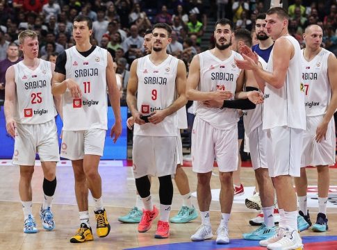 Εξαλλος ο πρόεδρος του Ερυθρού Αστέρα, έκραξε την ομοσπονδία για την αποτυχία της Σερβίας