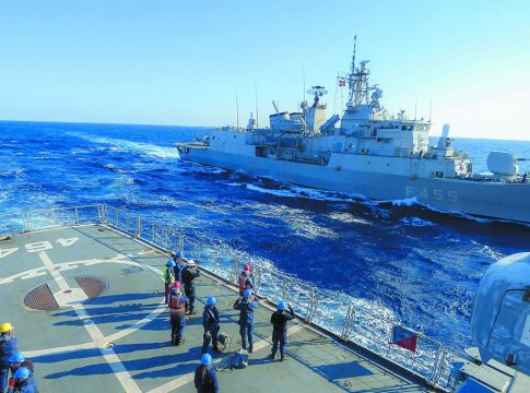 Τουρκία: Σκηνικό πολέμου από τα τουρκικά ΜΜΕ – «Αυτό είναι το πιθανό σημείο σύγκρουσης» με την Ελλάδα