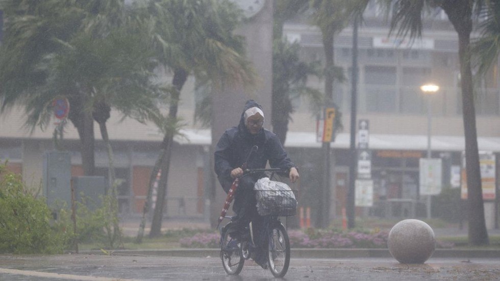 Ιαπωνία: Σε ειδικό συναγερμό ακραίου φαινομένου – Το αποτύπωμα του τυφώνα Νανμαντόλ από το Διάστημα