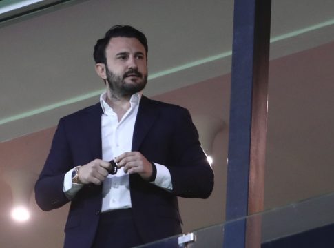 Στην προπόνηση του Άρη ο Καρυπίδης – Τα είπε με Πάρντιου