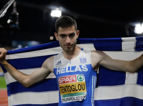 Υποψήφιος για κορυφαίος αθλητής του Αυγούστου ο Τεντόγλου (pic)