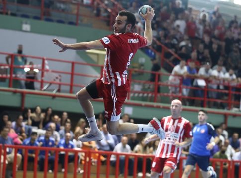 LIVE: Ολυμπιακός – ΑΕΣΧ Πυλαίας 30-24 (Tελικό)