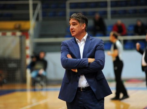 Μουλαομέροβιτς: «Ήταν ένα δύσκολο παιχνίδι, δεν μπορείς να σταματήσεις τον Γιάννη»