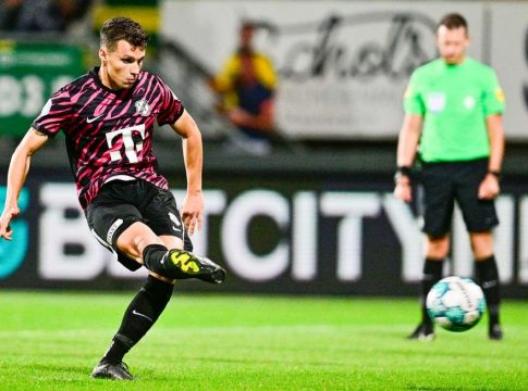 ΜΥΘΙΚΟΣ Δουβίκας: Μπήκε στο 63′ κι έκανε χατ-τρικ σε 16 λεπτά! (pic & vids)