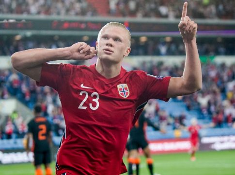 Χάαλαντ: Μέλος της Μάντσεστερ Σίτι εντάχθηκε στο επιτελείο της Νορβηγίας για χάρη του