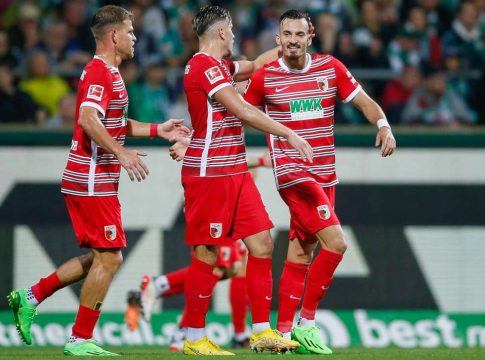 Βέρντερ Βρέμης – Άουσμπουργκ 0-1: Σπουδαίο διπλό για τους φιλοξενούμενους