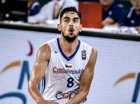 Σατοράνσκι: «Θα προτιμούσαμε άλλο αντίπαλο και όχι την Ελλάδα»