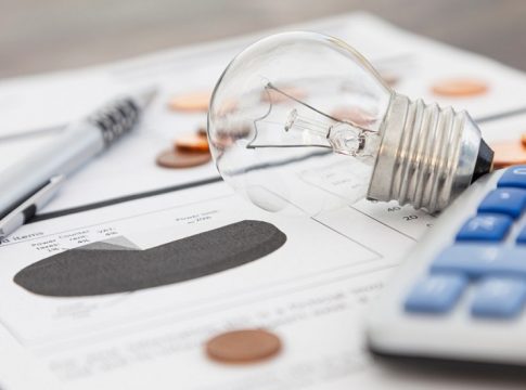 Ενεργειακή κρίση: Σύγκριση του κόστους σε φυσικό αέριο, πετρέλαιο και ρεύμα σε σχέση με πέρυσι – Δείτε παραδείγματα