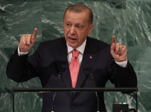 Νευρικός και επικίνδυνος ο Ερντογάν – Οι απειλές για τα ελληνικά νησιά και η νέα «σφαλιάρα» από τις ΗΠΑ για τα F-16