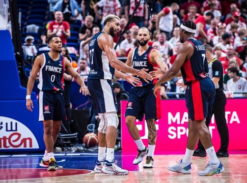 Πολωνία – Γαλλία 54-95: Την ισοπέδωσε και πήγε τελικό