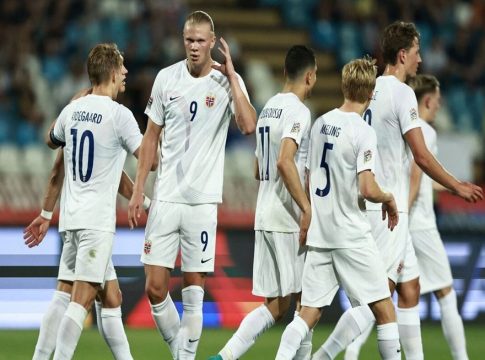 Χάαλαντ εναντίον Μίτροβιτς στο «Ούλεβαλ»